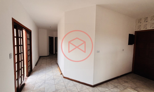 Casa Residencial próximo do Centro de Ibiúna