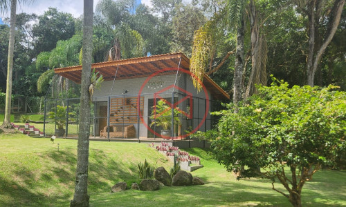 Chácara em Condomínio Fechado!! Em Ibiuna/SP