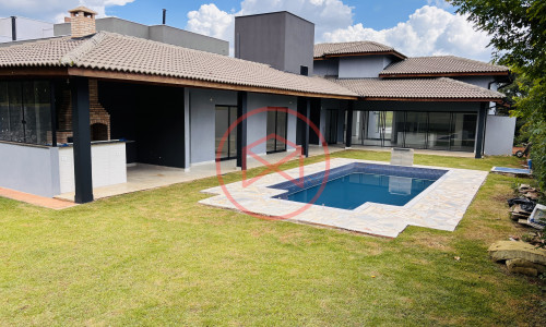 Chacara em Condomínio Fechado!! Interior de SP