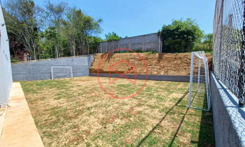 Chácara em Condomínio Antes do Centro de Ibiúna. Interior de SP