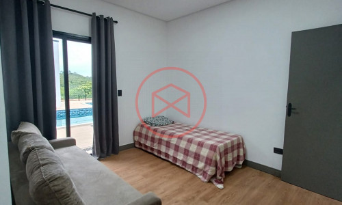 Chácara em Condomínio Antes do Centro de Ibiúna. Interior de SP