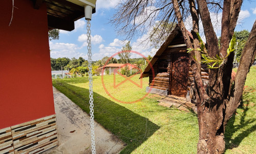 Chácara em Condomínio Fechado. Interior de SP