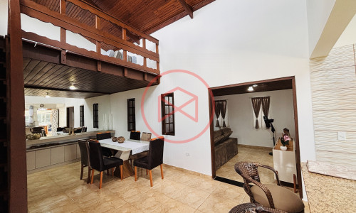 Chácara em Condomínio Fechado. Interior de SP