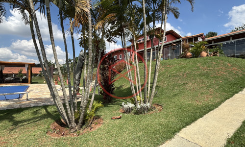 Chácara em Condomínio Fechado. Interior de SP