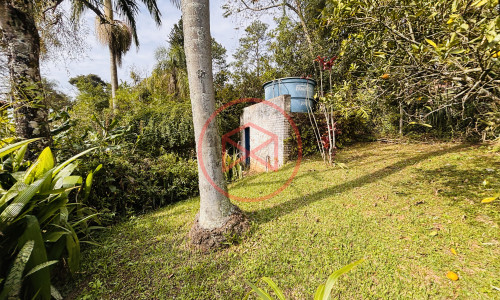 Chácara em Condomínio com acesso a Represa de Ibiúna