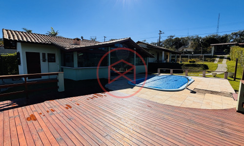 Chácara em Condomínio Fechado em Ibiúna