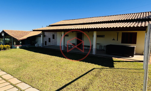 Chácara em Condomínio Fechado em Ibiúna