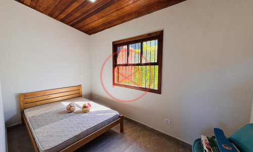 Chácara em Condomínio Fechado em Ibiúna