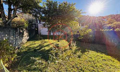 Casa próximo ao Centro de Ibiúna