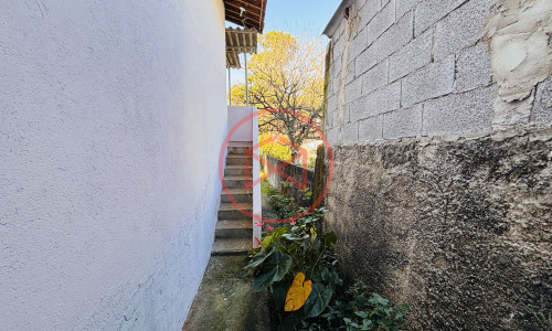 Casa próximo ao Centro de Ibiúna