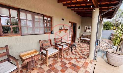 Chácara em Condomínio Próximo ao Centro de Ibiúna