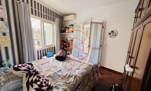 Casa em Condomínio Fechado no Centro de Ibiúna