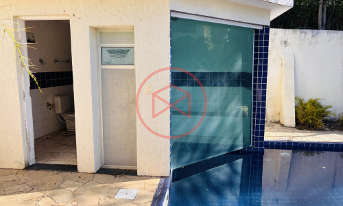 Casa em Condomínio Fechado no Centro de Ibiúna