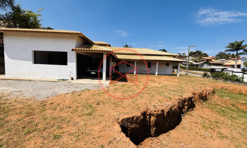 Chácara em Condomínio Fechado Próximo do Centro de Ibiúna.